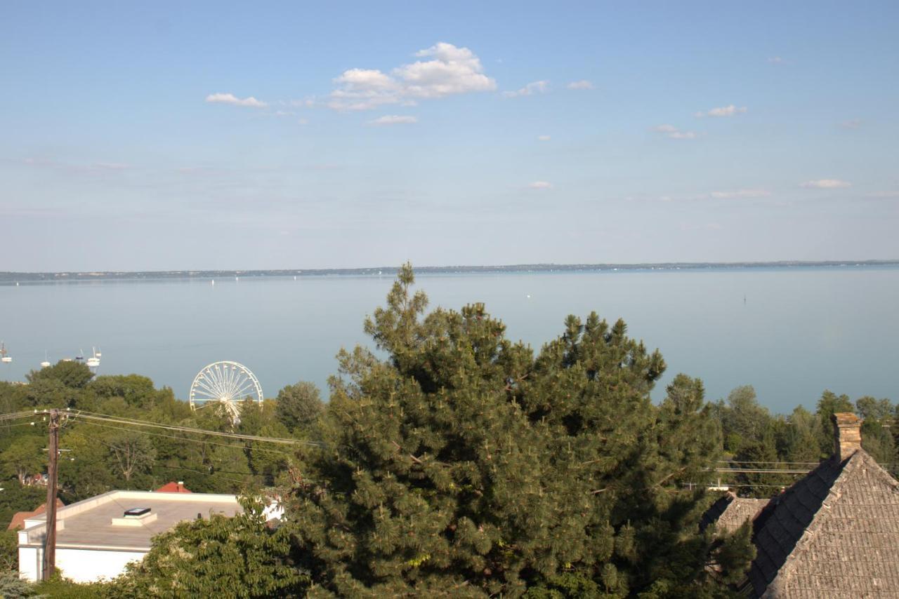 Gyöngyöm Apartman Balatonalmádi Dış mekan fotoğraf