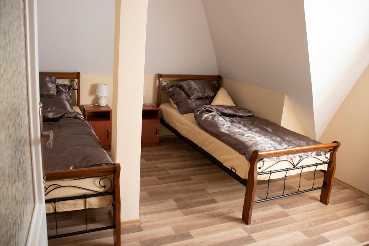 Gyöngyöm Apartman Balatonalmádi Dış mekan fotoğraf
