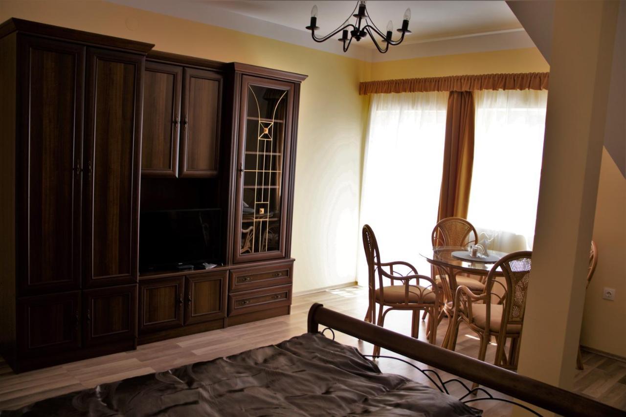 Gyöngyöm Apartman Balatonalmádi Dış mekan fotoğraf